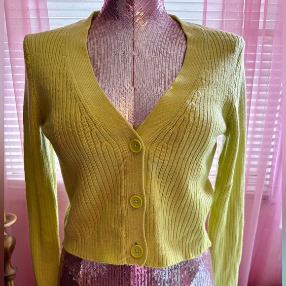 H&M knit cardigan - Picture 2 of 9